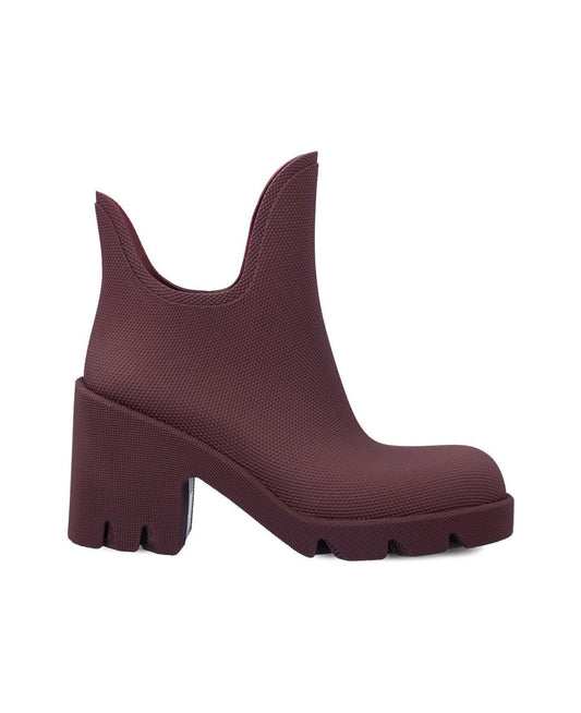 Burberry Round-toe Slip-on Heeled Boots